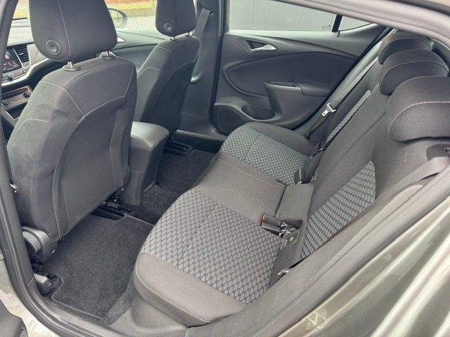 Opel Astra Turbo Start/Stop Edition – weinig kilometers