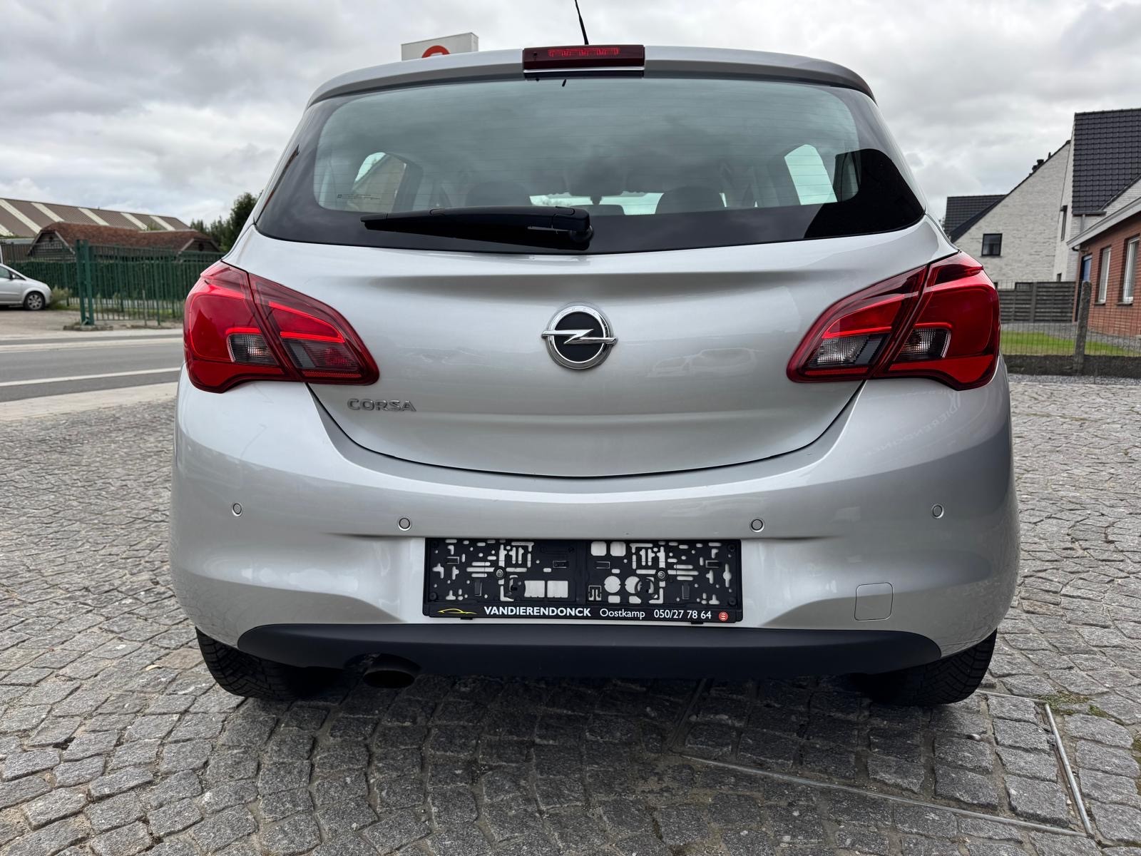 Opel Corsa 1.4 benzine Black Edition